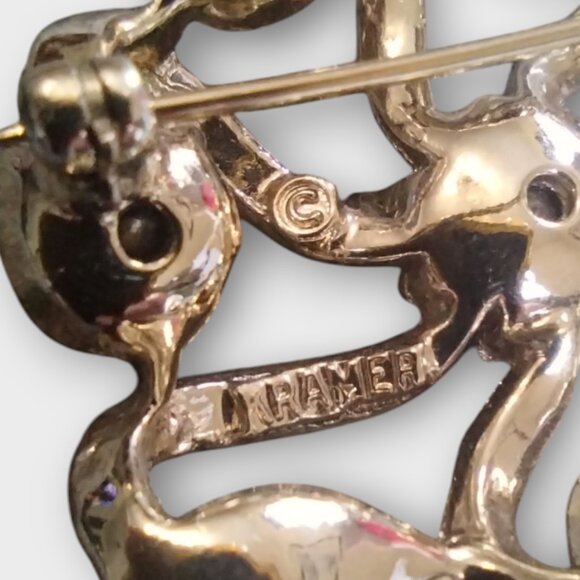 VTG Kramer  Flower Brooch with Aurora Borealis Stones - Picture 5 of 7